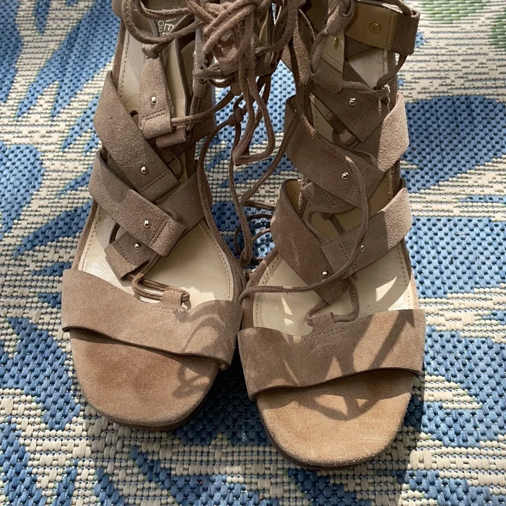 MICHAEL KORS Sofia Lace Up Platform Gladiator Sandal Tan Desert Brown 11